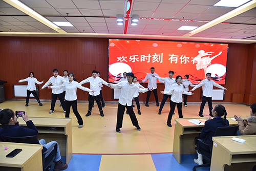 图8.JPG